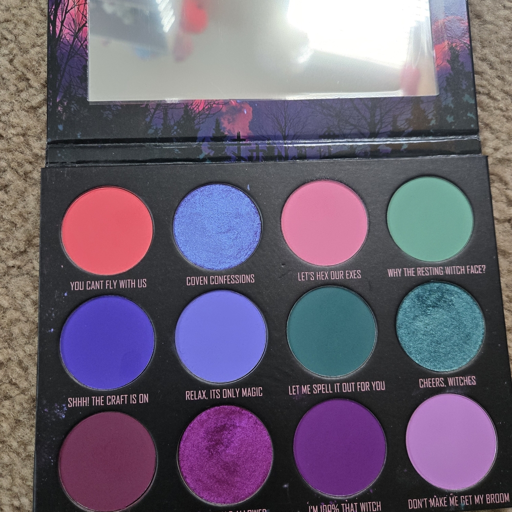 Give Me Glow Cosmetics Bad Witch Club palette
